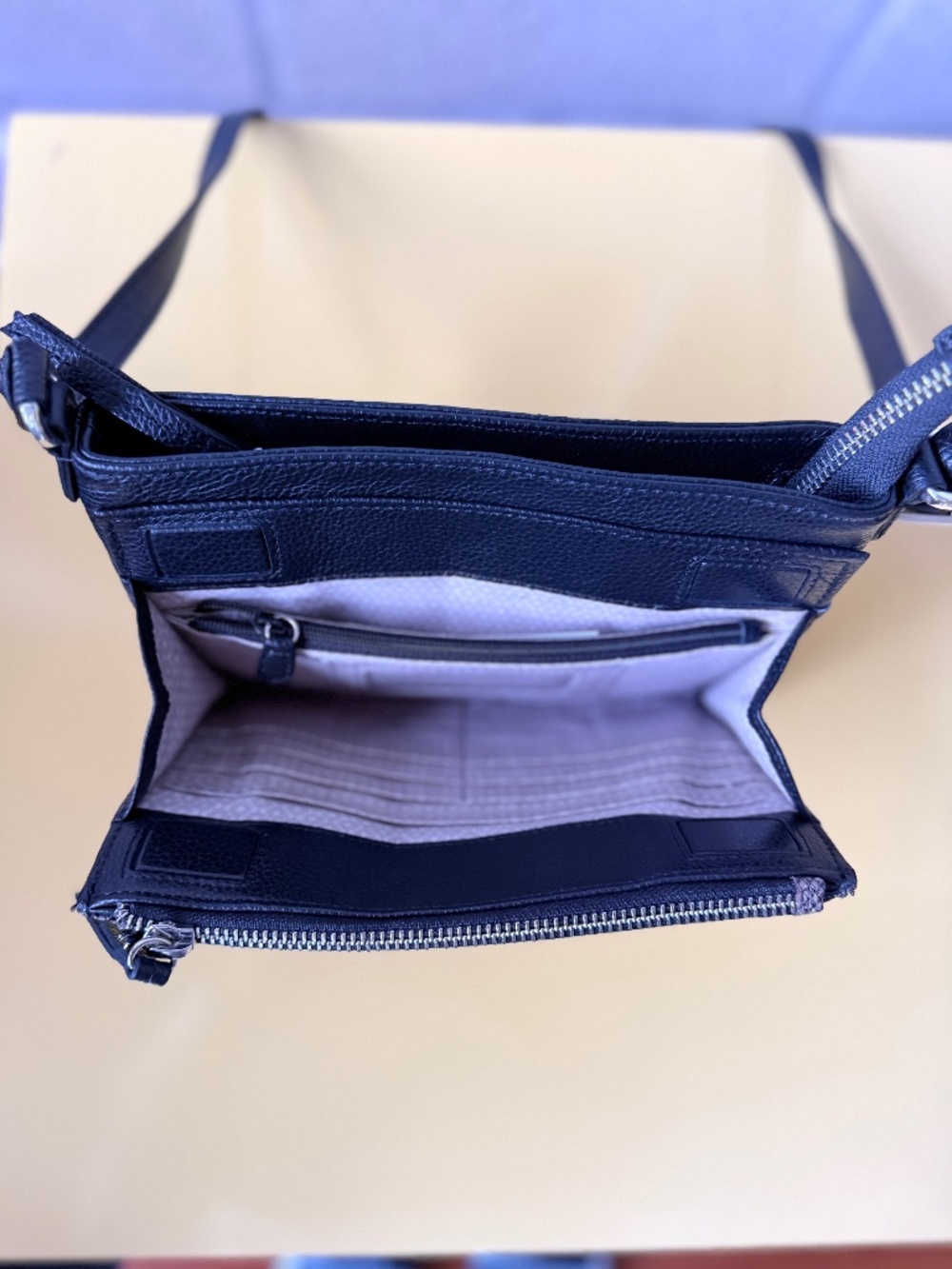 PRISTINE - Brighton Pretty Tough Python Hidden Front Wallet Crossbody Organizer - Picture 8 of 9